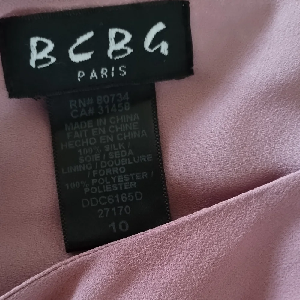 Elegant Pink BCBG Sleeveless Dress - Picture 10 of 16